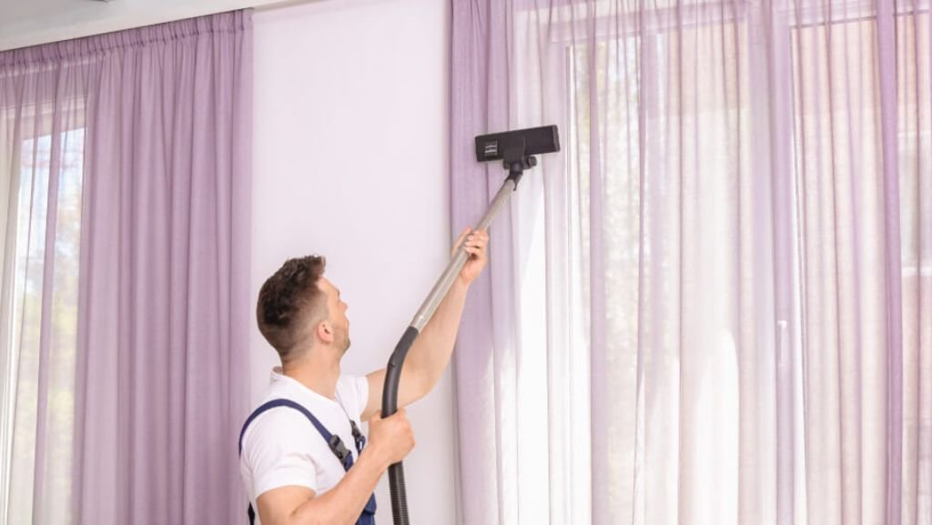 Curtain Cleaning In Dubai