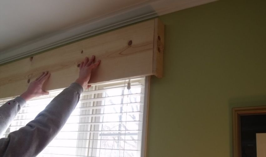 How to Make A Curtain Pelmet