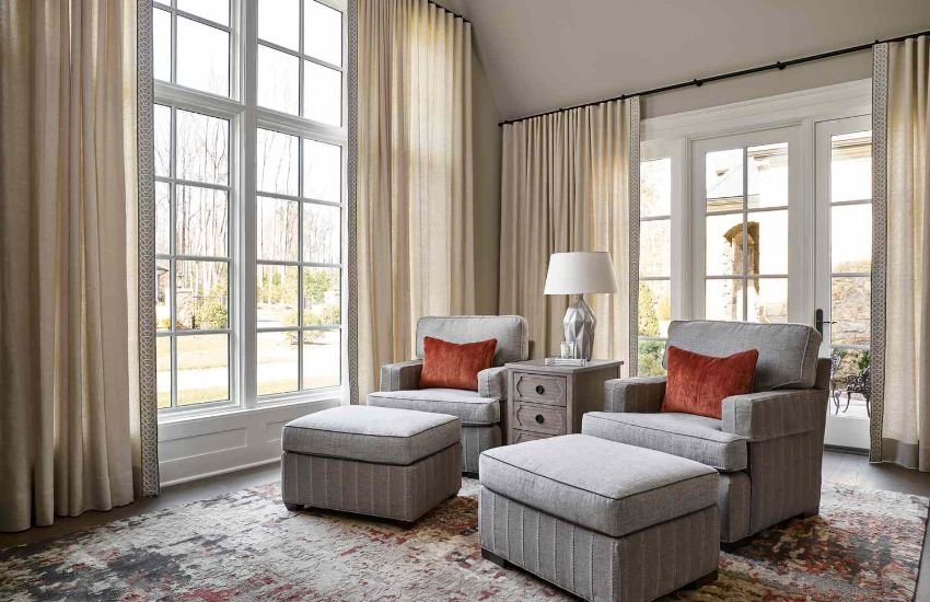 What is the Role of Living Room Theme