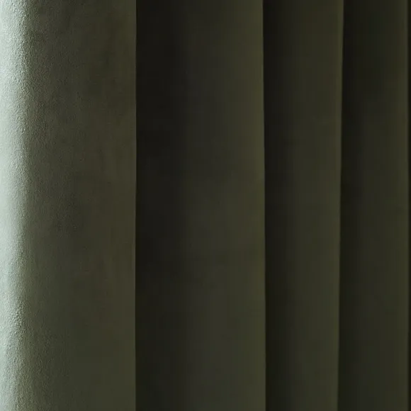 Dark Green Matte Velvet Blackout Thermal Eyelet Curtains 1